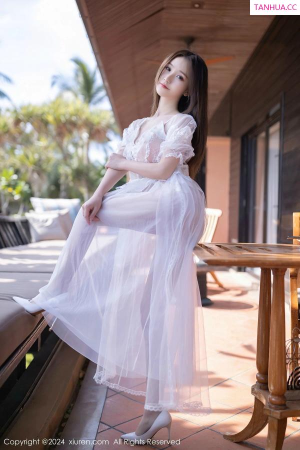   [XiuRen]高清写真图 2024.03.27 No.8302 杏子Yada 泰国旅拍第9张图片